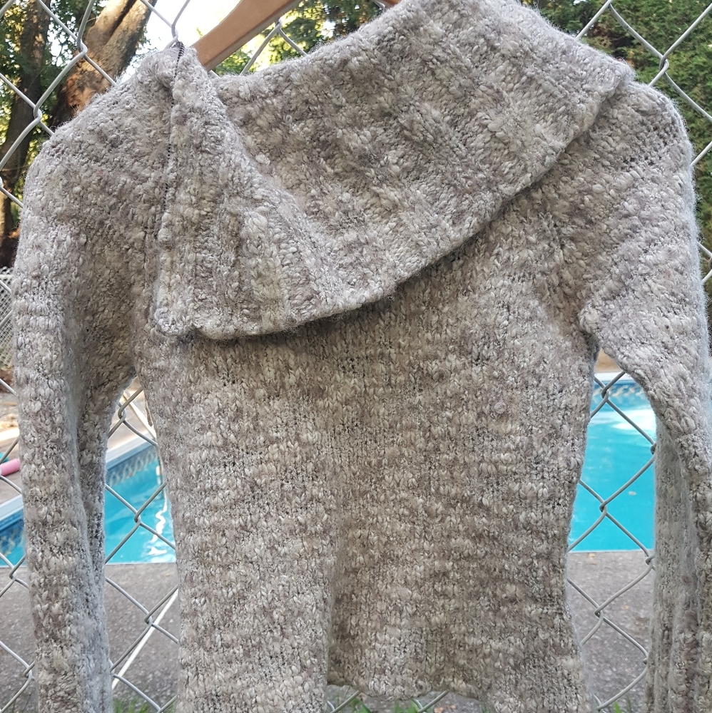Wool sweater - Picture 5 of 5